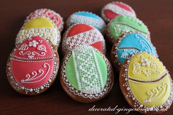 Decorated egg biscuits