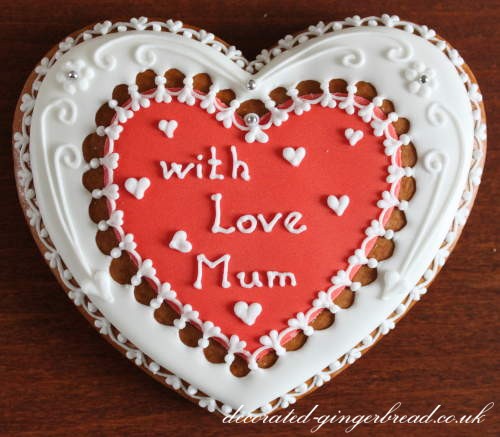 Gingerbread heart for Mother's day