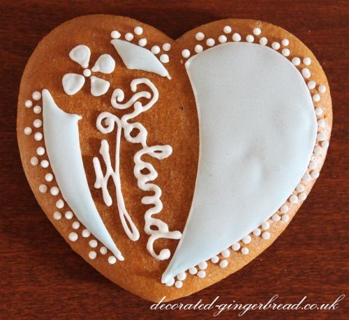 Edible wedding favour heart