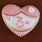 Gingerbread heart wedding favour