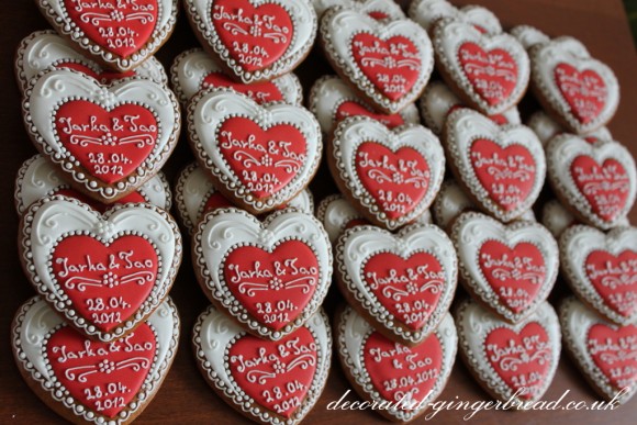 Red heart wedding favour